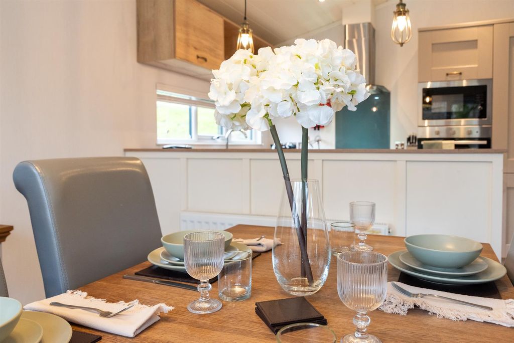 Additional image 6 of 2 bed mobile/park home for saleAysgarth Lodges, Westholme Bank, Leyburn DL8