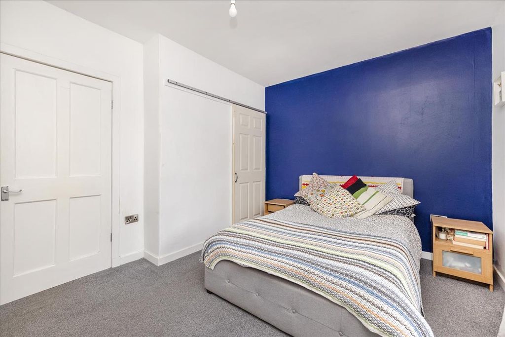 Additional image 13 of 3 bed flat for sale11 Stobhill Road, Gorebridge EH23