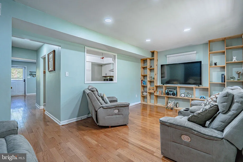 Additional image 23 of 130 Ellen Way, Harleysville, PA 19438