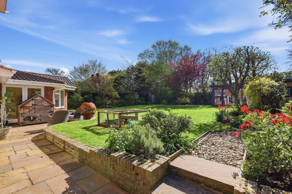 Additional image 29 of 5 bed detached house for salePenny Croft, Harpenden AL5