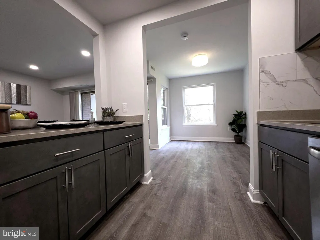 Additional image 4 of 3853 Saint Barnabas Road Unit 102, Suitland, MD 20746
