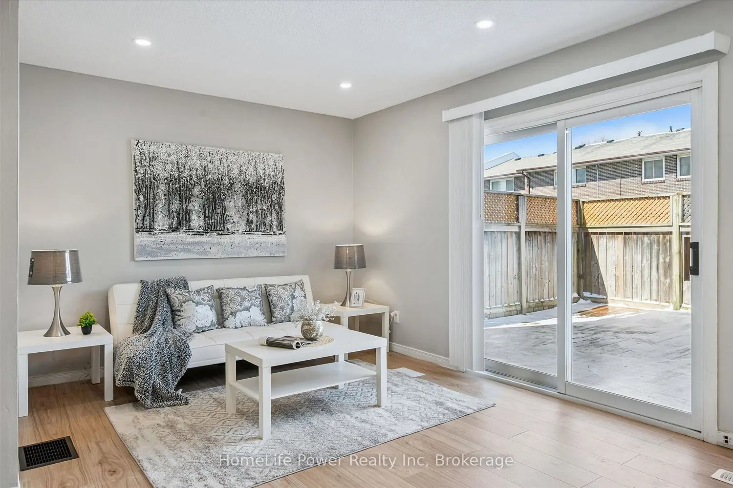 31 Greengate Road 239 photo 5