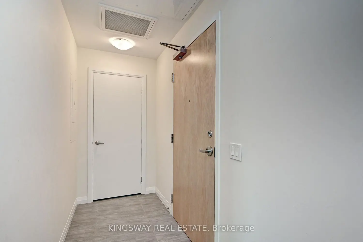 60 Charles Street 801 photo 3
