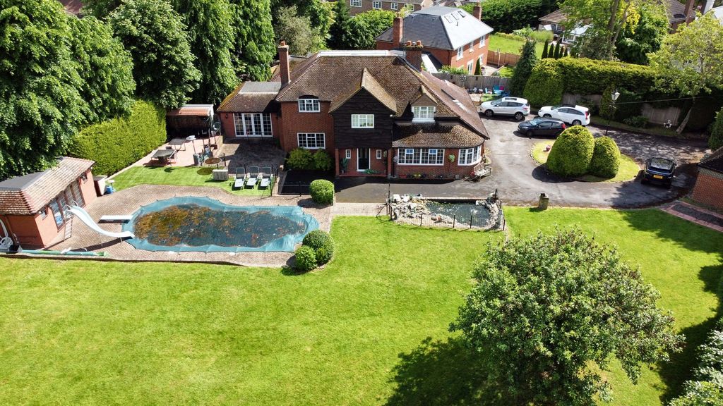 Additional image 19 of 5 bed detached house for saleYewlands, Hoddesdon EN11