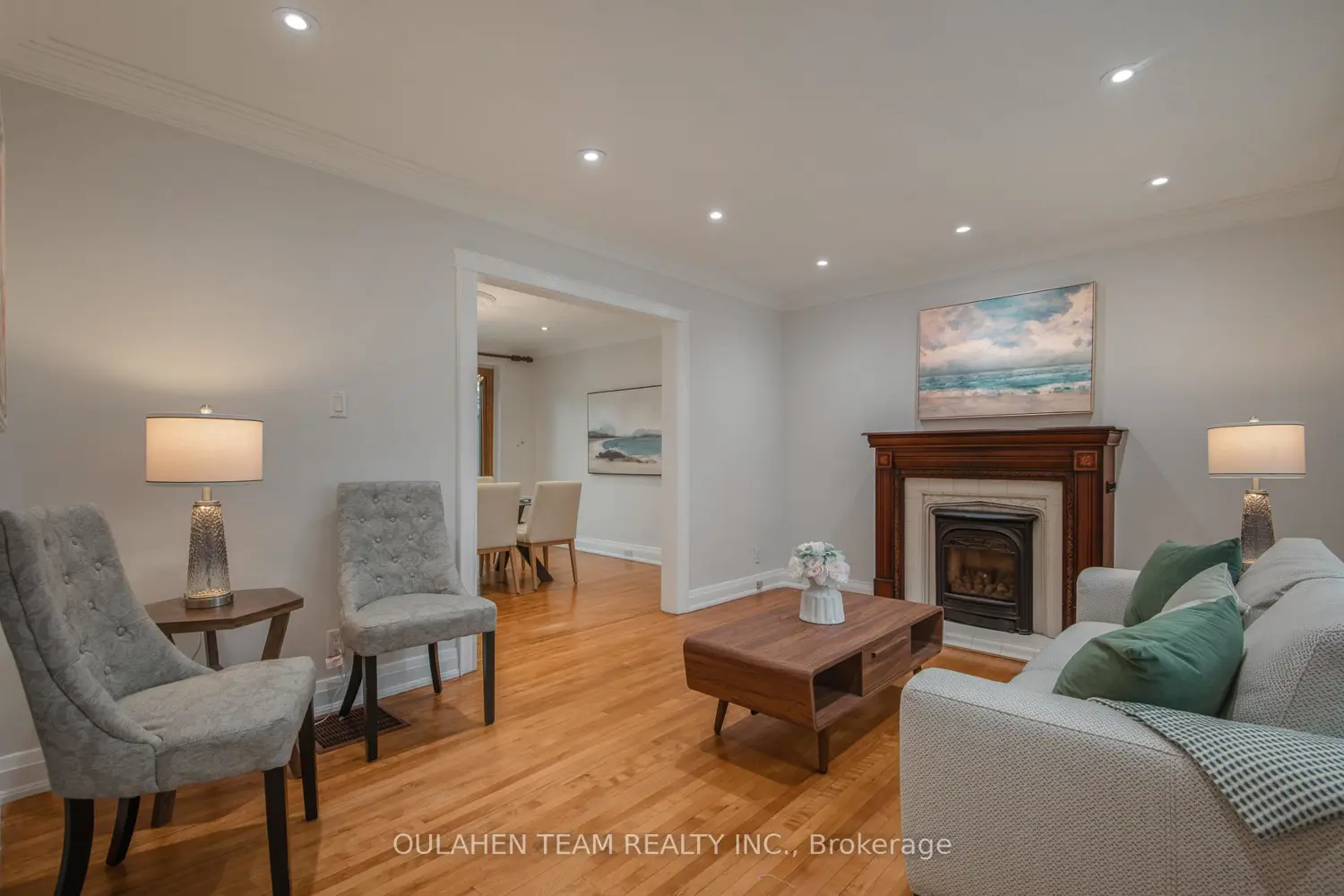 121 Kingsdale Avenue photo 5