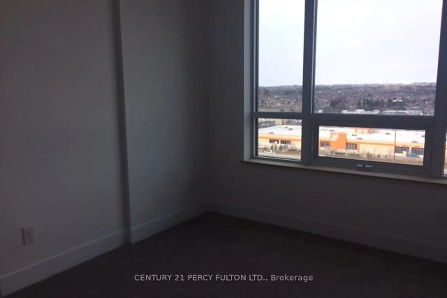 Additional image 18 of 1215 Bayly Street 1409