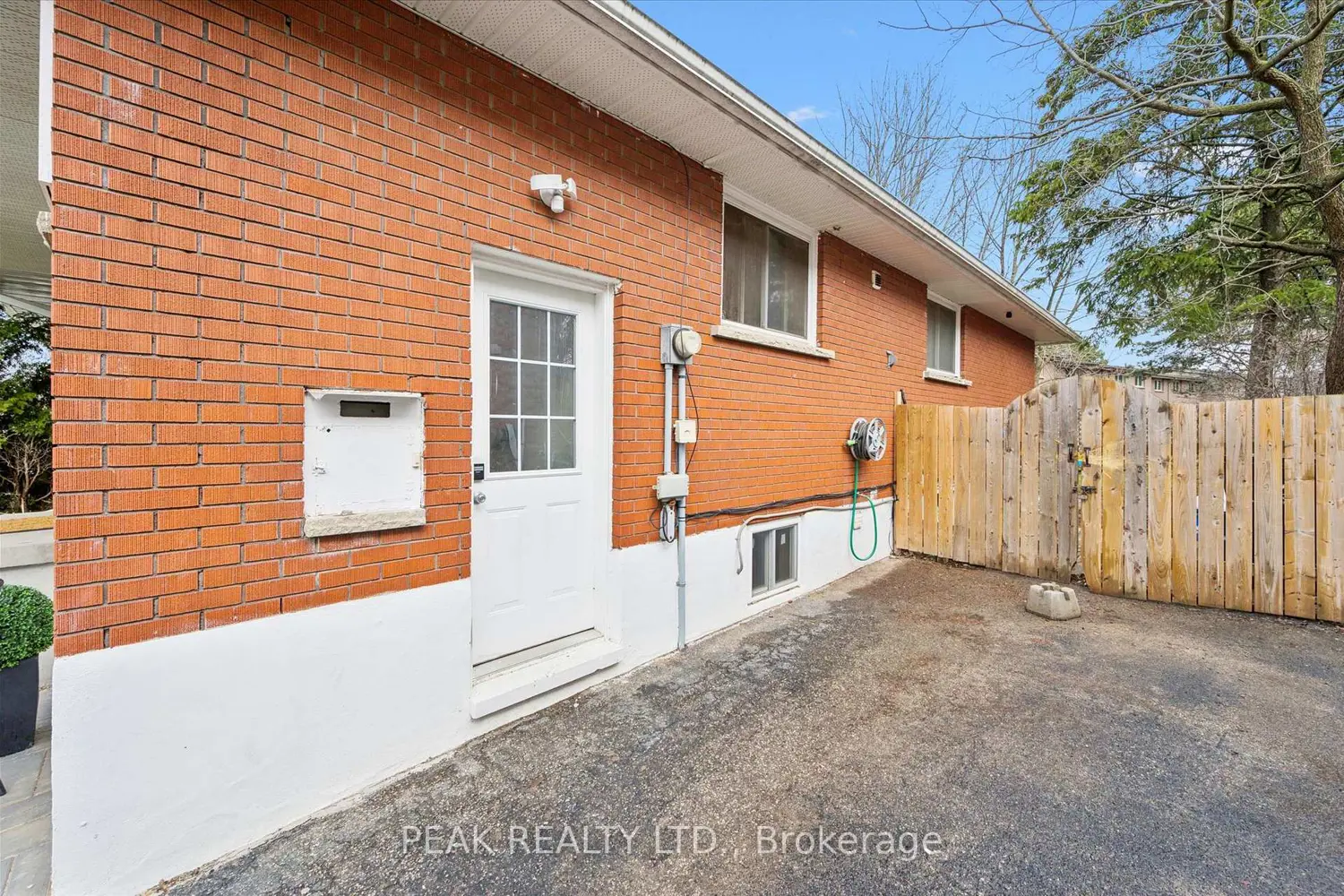 Additional image 14 of 235 Cedarbrae Avenue B