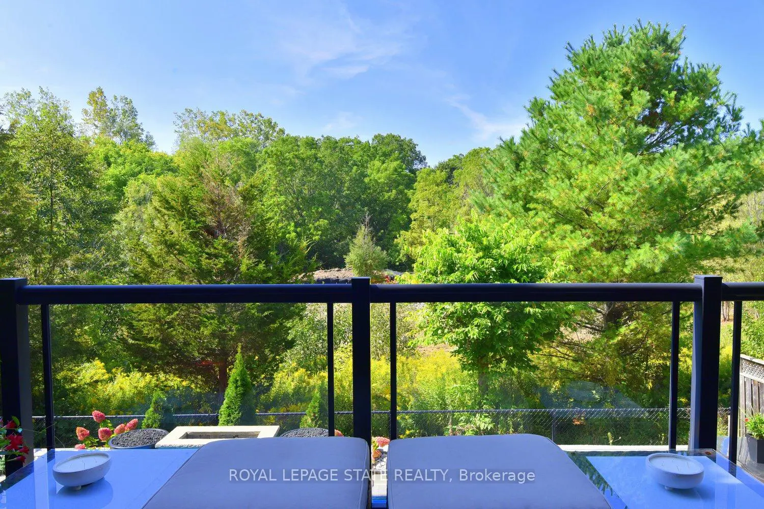 483 Valridge Drive photo 5
