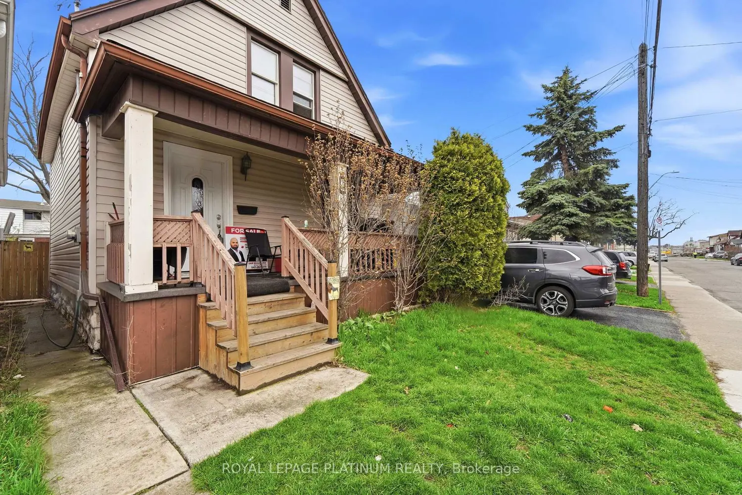 99 Robins Avenue