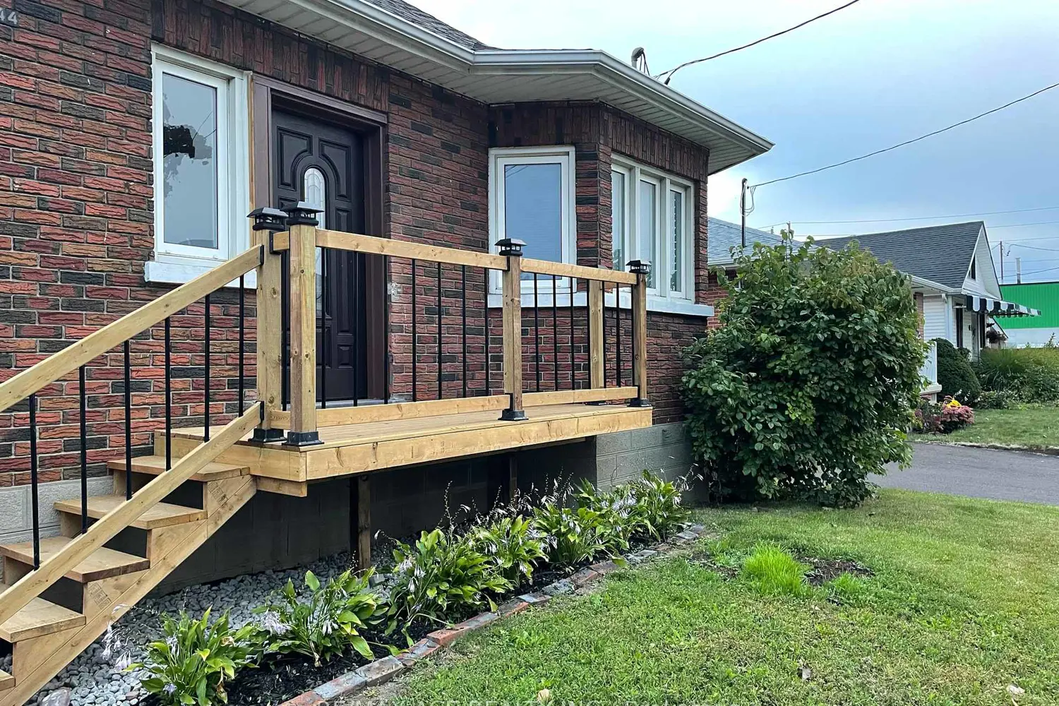 244 Etna Avenue photo 2