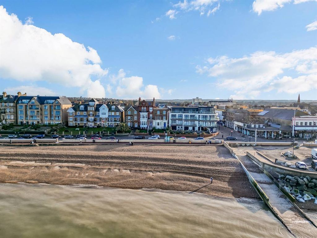 Additional image 25 of 2 bed flat for saleCentral Parade, Herne Bay CT6