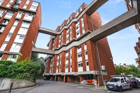 Crayford Road, Holloway, London N7