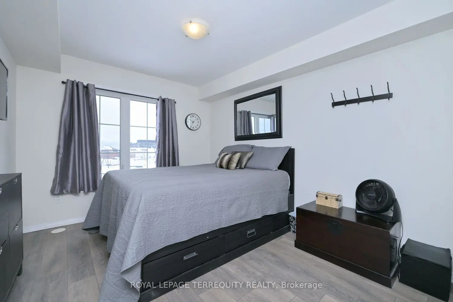 Additional image 7 of 2441 Greenwich Drive 95