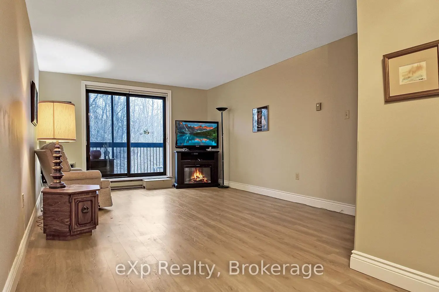 5 Valleyside Drive 402 photo 5
