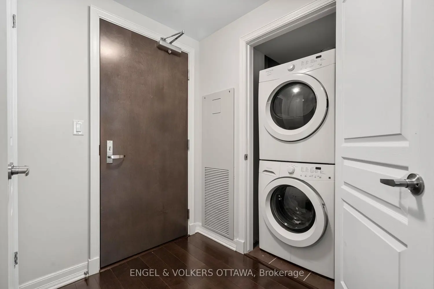 Additional image 4 of 238 Besserer Street 811