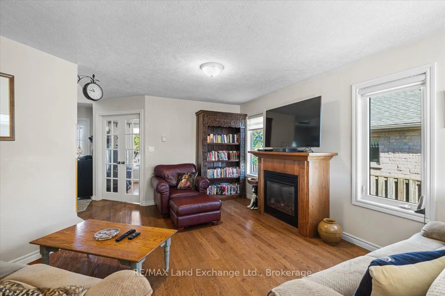 Additional image 3 of 903 Highland Street