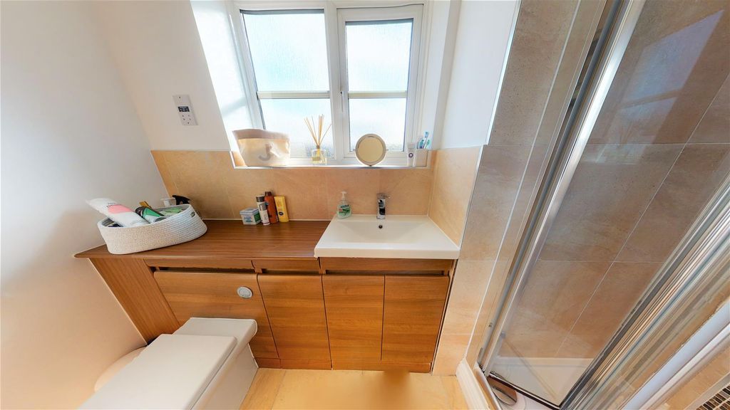 Additional image 11 of 2 bed flat for saleAlmond Court, Northowram, Halifax HX3