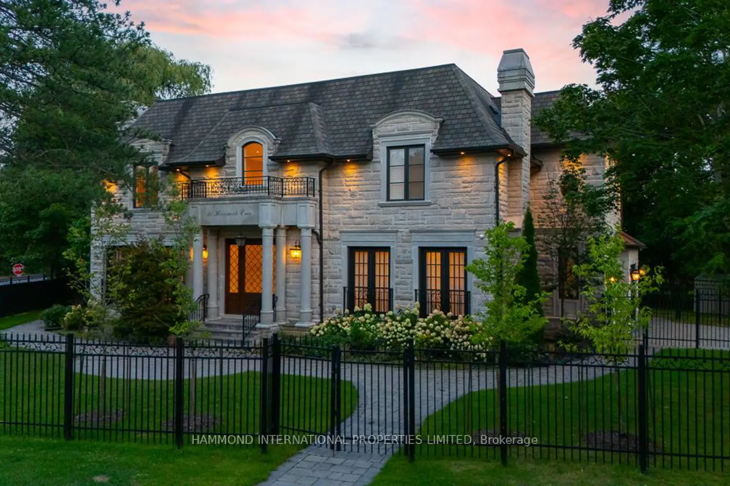 21 Hammok Crescent