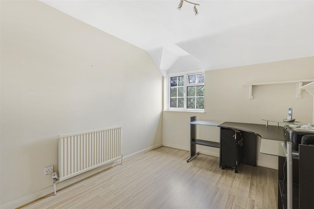 Additional image 27 of 5 bed detached house for saleYewlands, Hoddesdon EN11