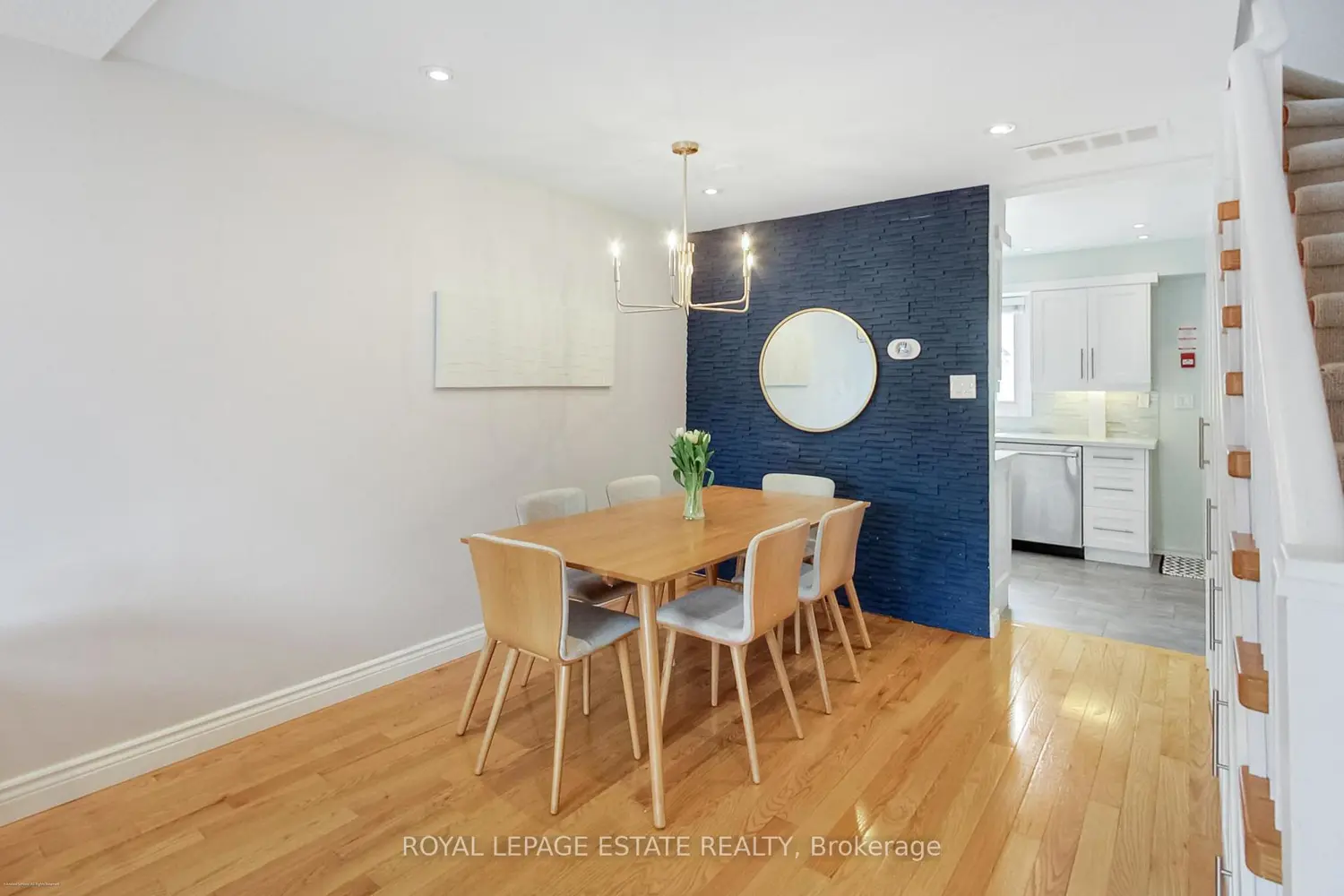 101 Hammersmith Avenue 203 photo 5