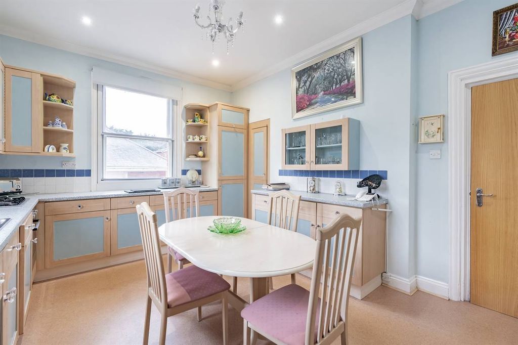 Additional image 6 of 2 bed flat for saleStation Road, Herne Bay CT6