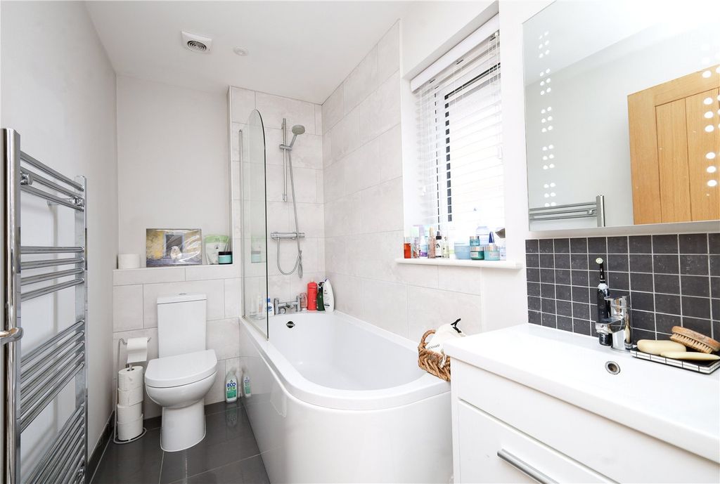 Additional image 6 of 1 bed maisonette for saleLower Hanger, Haslemere, Surrey GU27