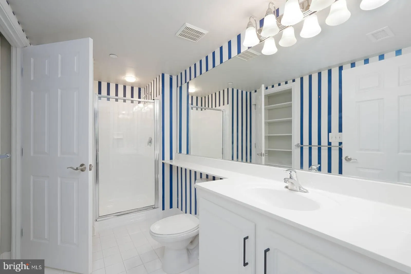 Additional image 51 of 11710 Old Georgetown Rd Unit 429, North Bethesda, MD 20852