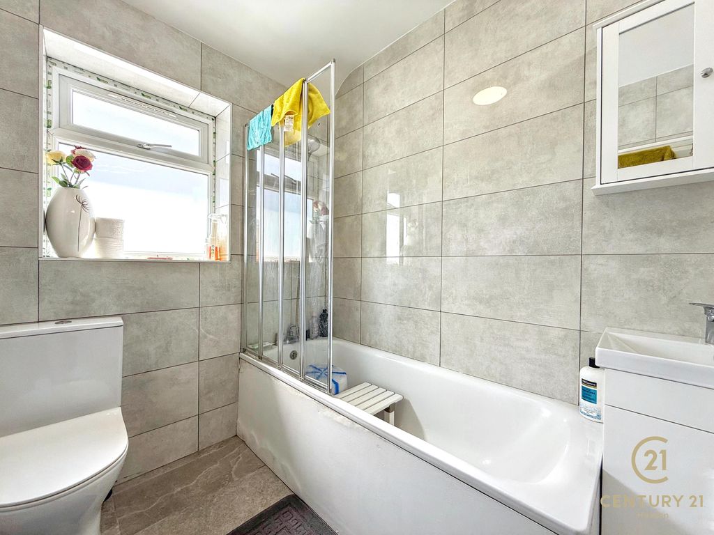 Additional image 12 of 3 bed terraced house for saleBerwick Avenue, Hayes UB4