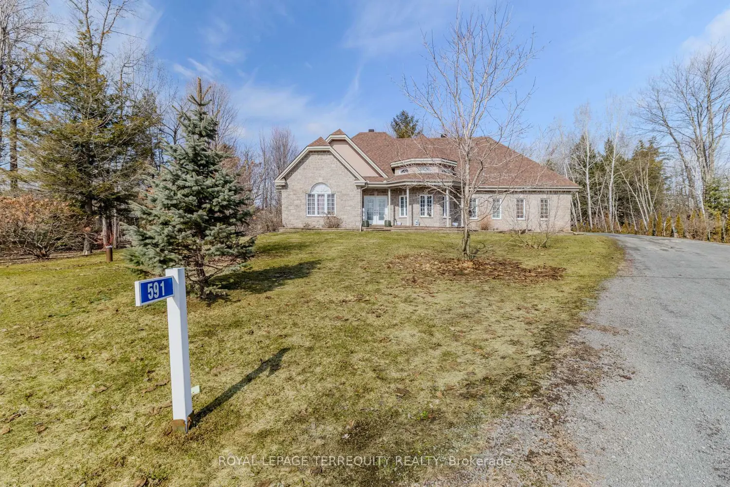 Additional image 16 of 591 Du Parc Road
