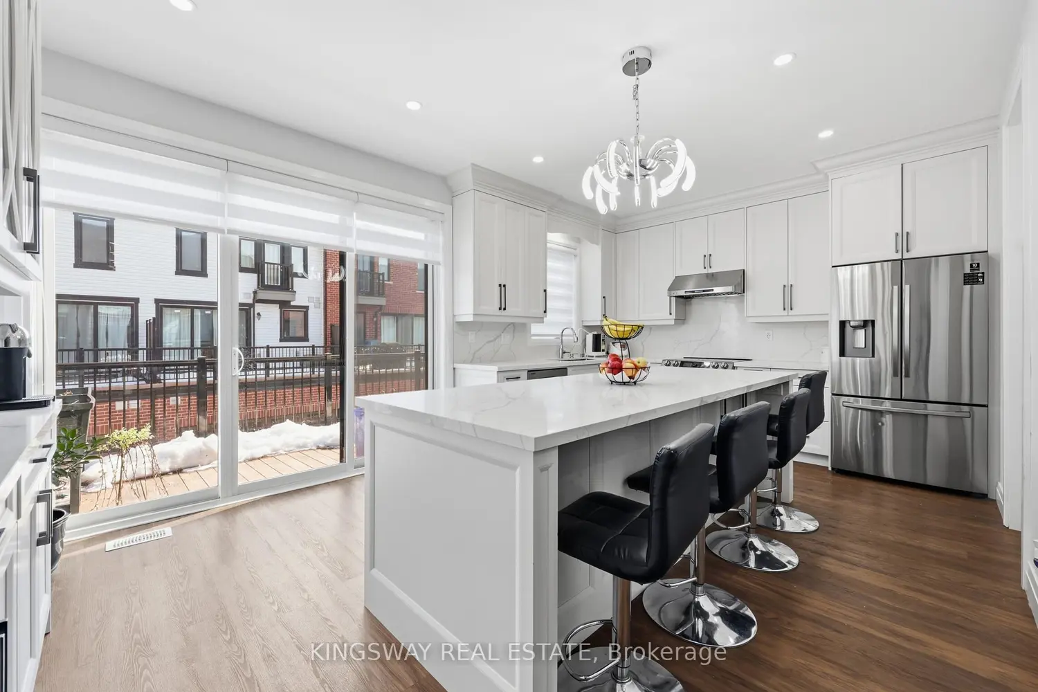 975 Whitlock Avenue 20 photo 2