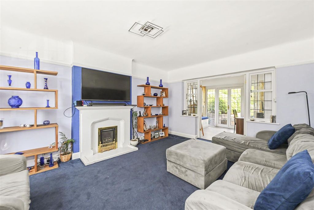 Additional image 5 of 5 bed detached house for saleBowers Way, Harpenden AL5