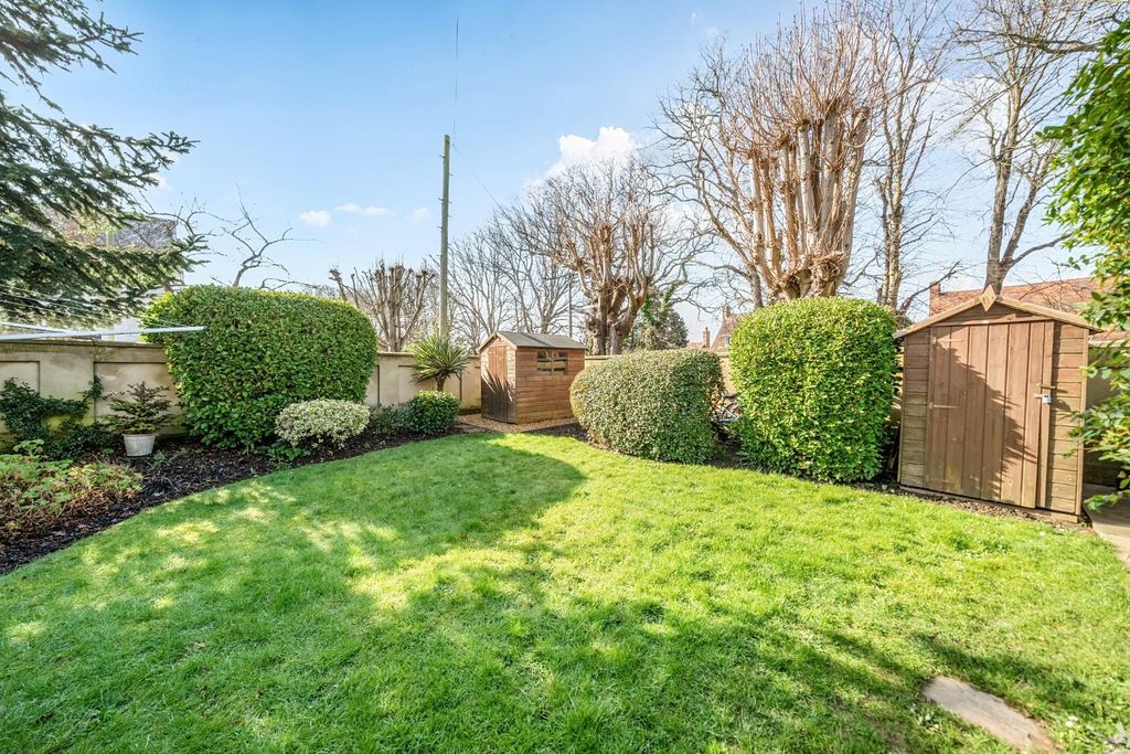 Additional image 12 of 2 bed flat for saleSinah Lane, Hayling Island PO11