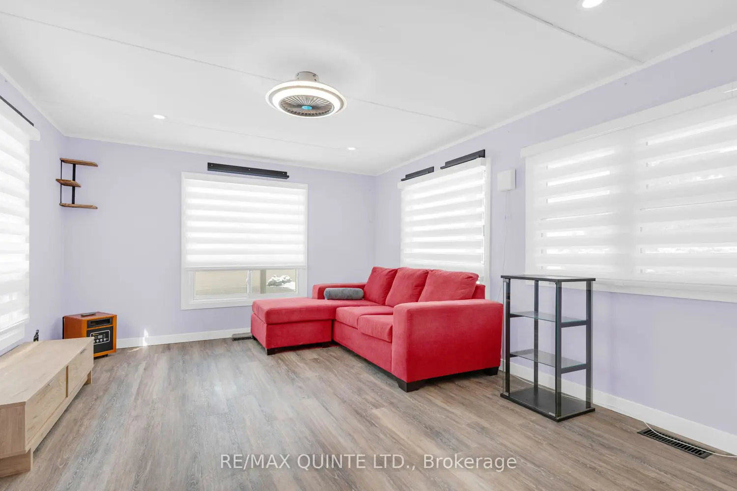 311 Dundas Street 31 photo 4