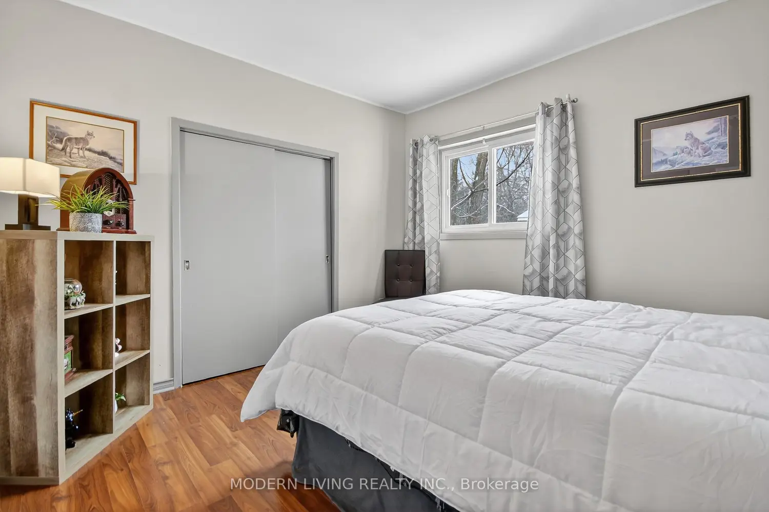 Additional image 9 of 5979 Perth Street