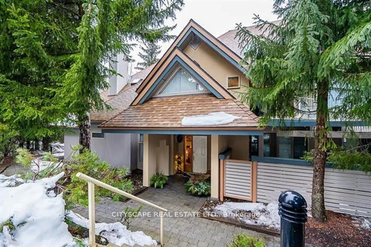 4636 Blackcomb Way 31