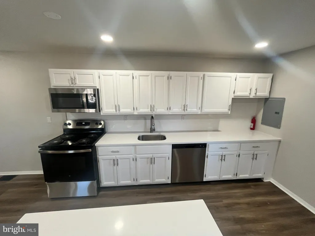 611 Old Elm St Unit 3, Conshohocken, PA 19428