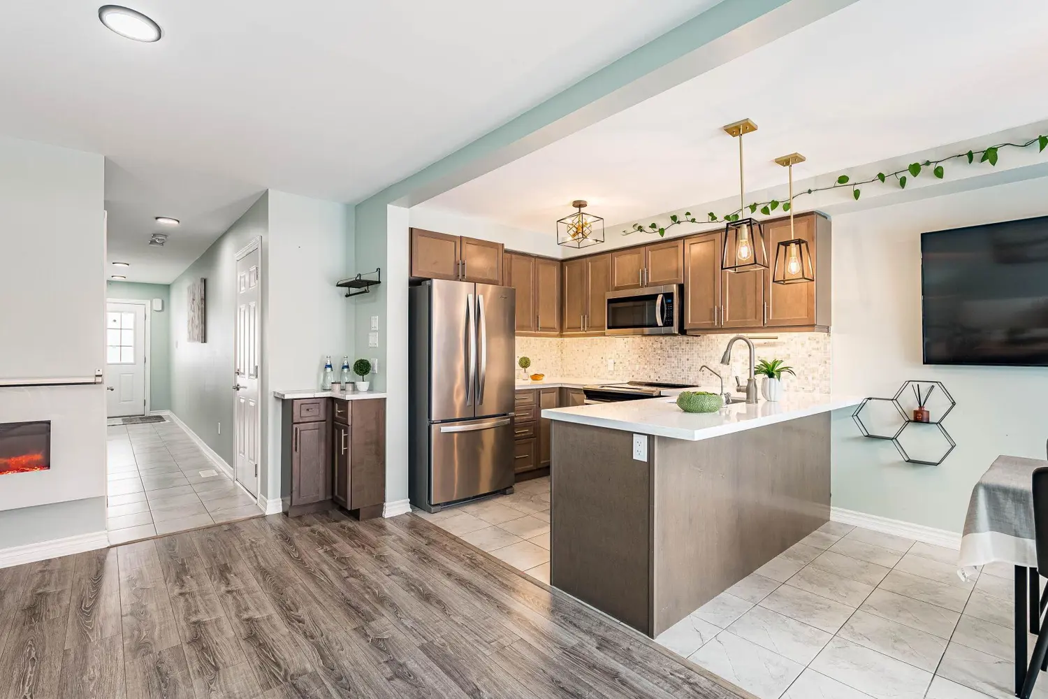 30 Townline 12 photo 5