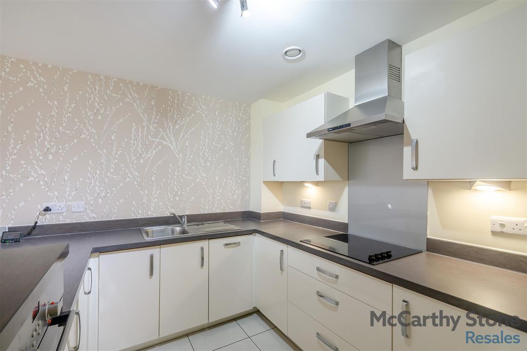 Additional image 6 of 1 bed flat for saleThe Wickets, Kirkgate, Settle BD24