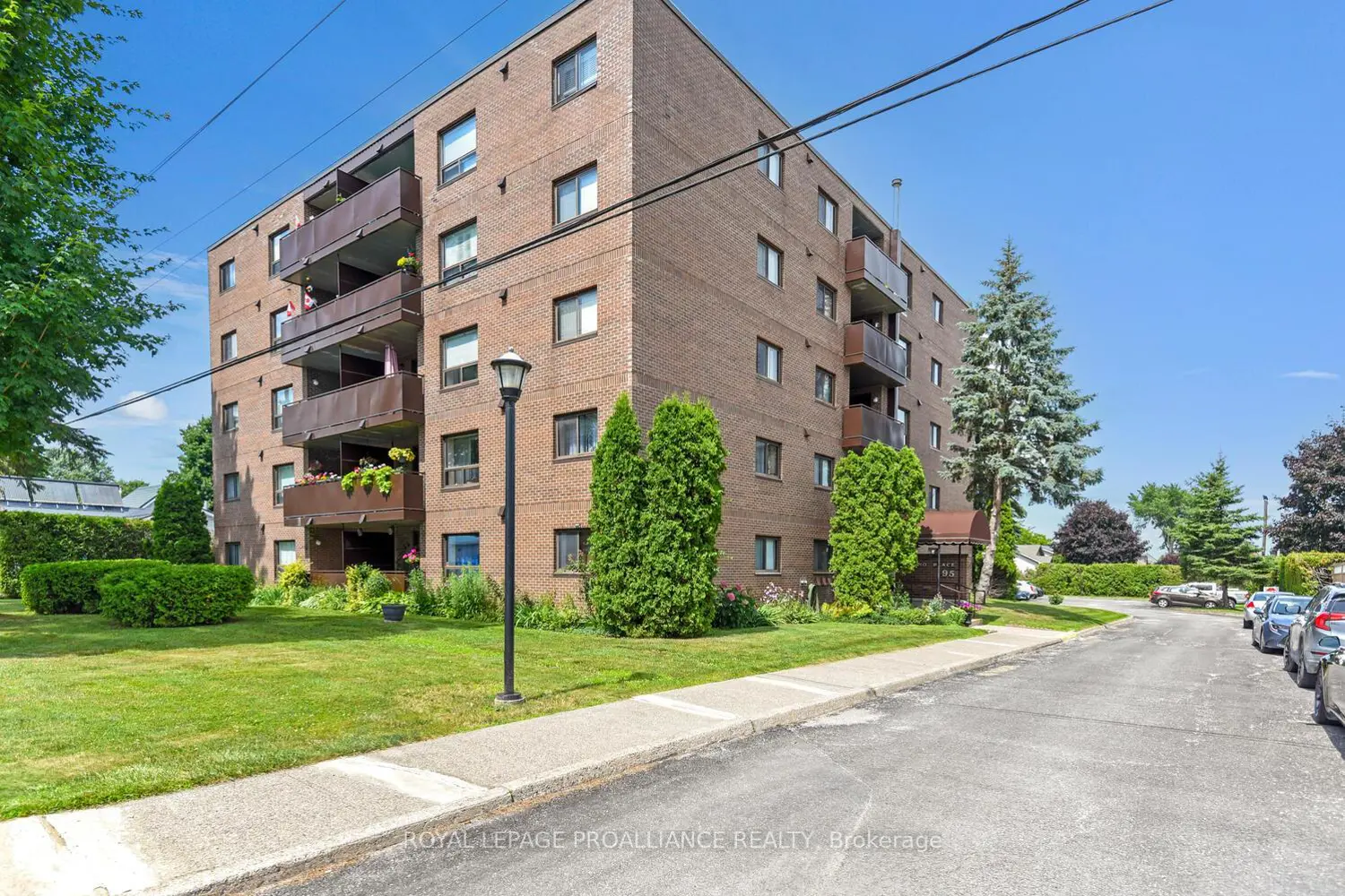 95 Windsor Drive 502