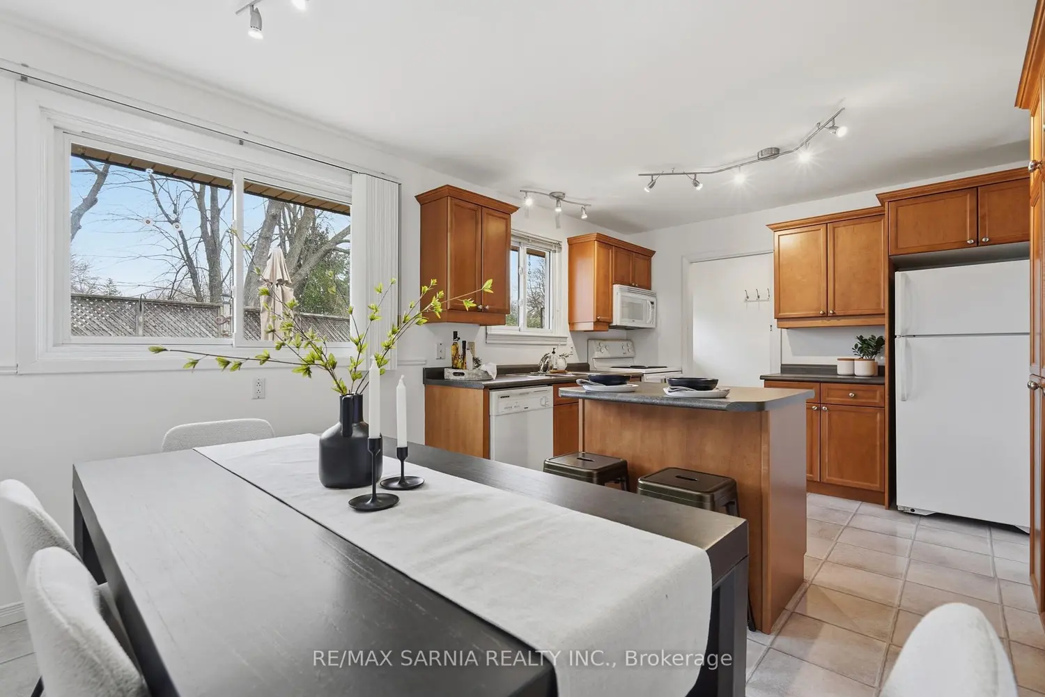 159 Estella Court photo 5
