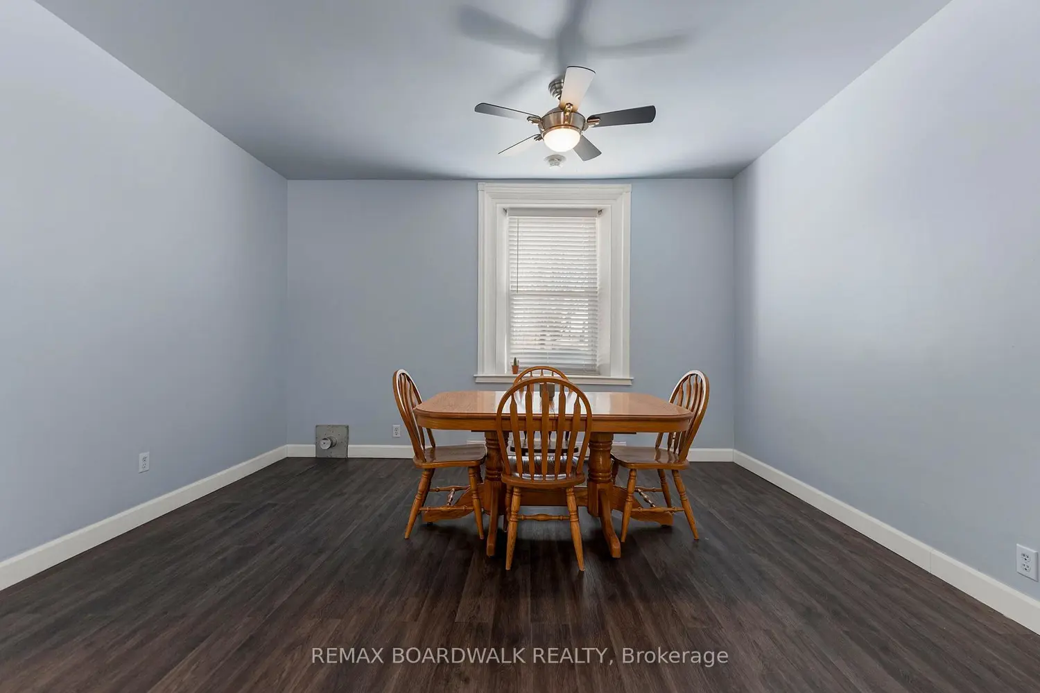 584 Ford Road photo 4