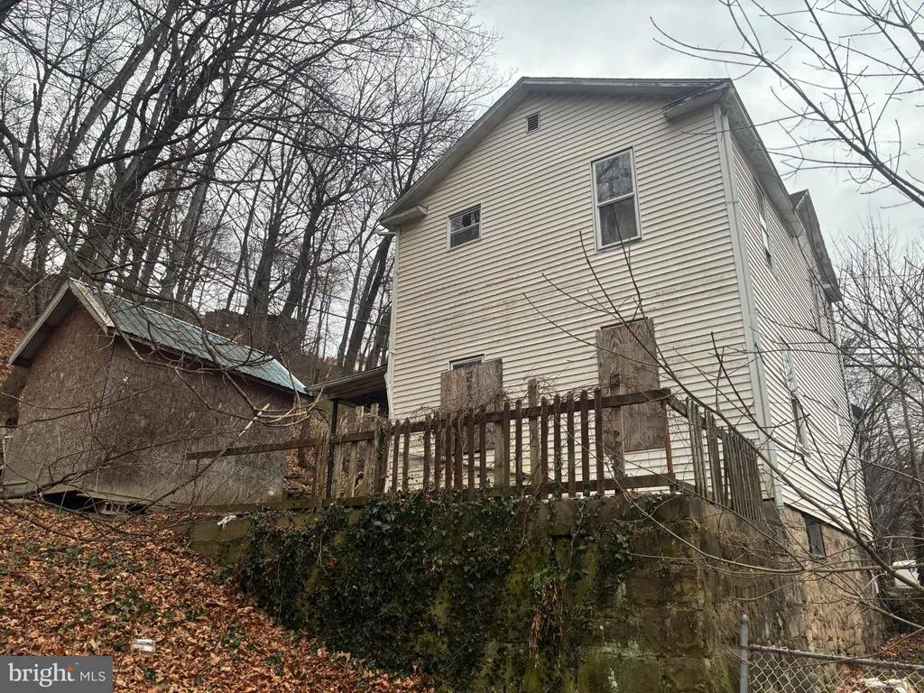 Additional image 24 of 107 Oakview Drive, Westernport, MD 21562
