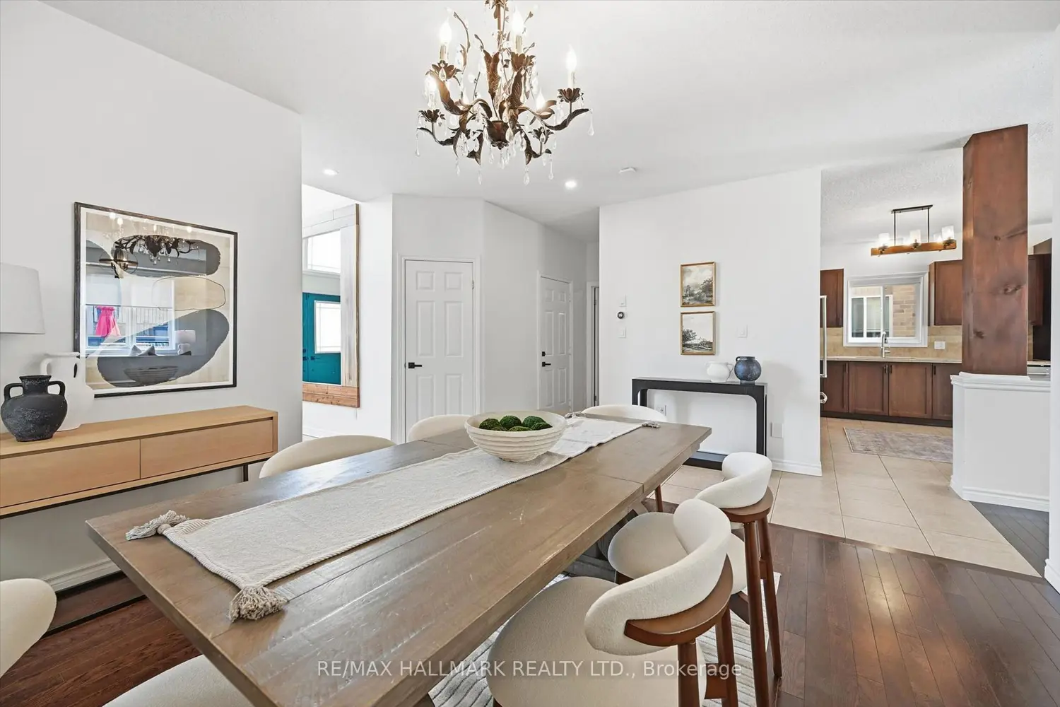 1334 Upper Paradise Road photo 3