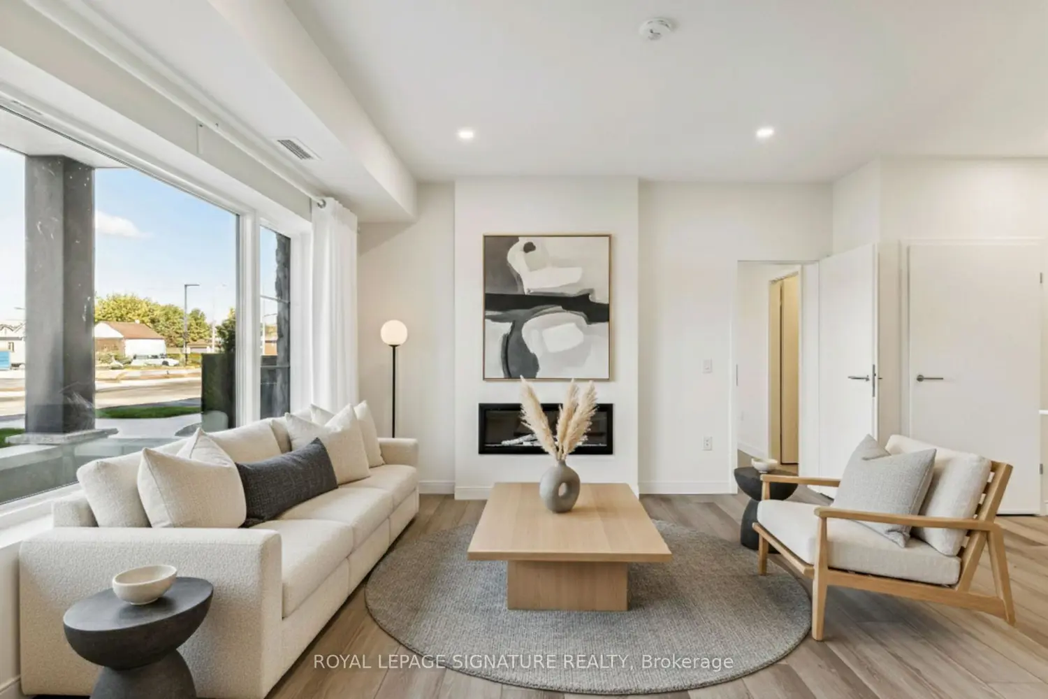 123 Lincoln Street 106 photo 2