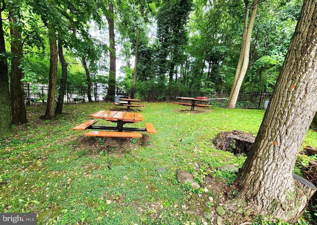 400 Glendale Road Unit 32C, Havertown, PA 19083
