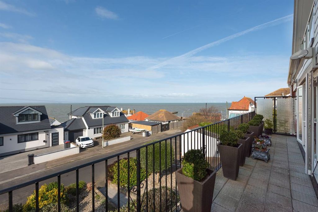 Additional image 13 of 5 bed detached house for saleHarcourt Drive, Herne Bay CT6