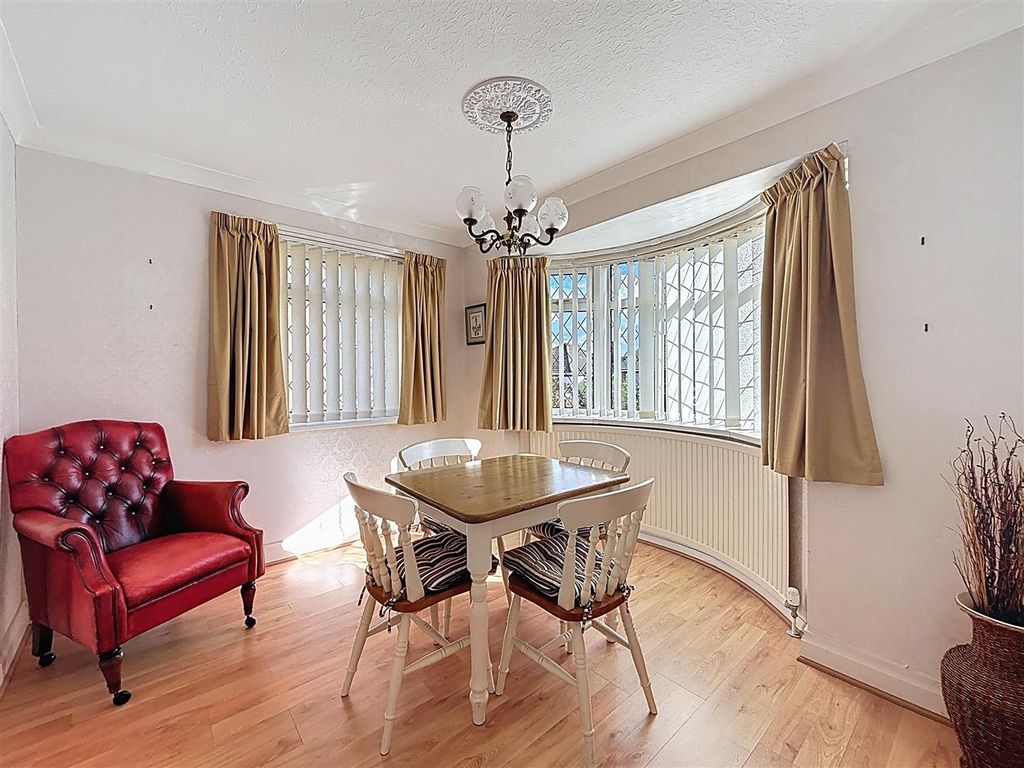 Additional image 4 of 3 bed detached house for saleClifton Street, Hornsea HU18