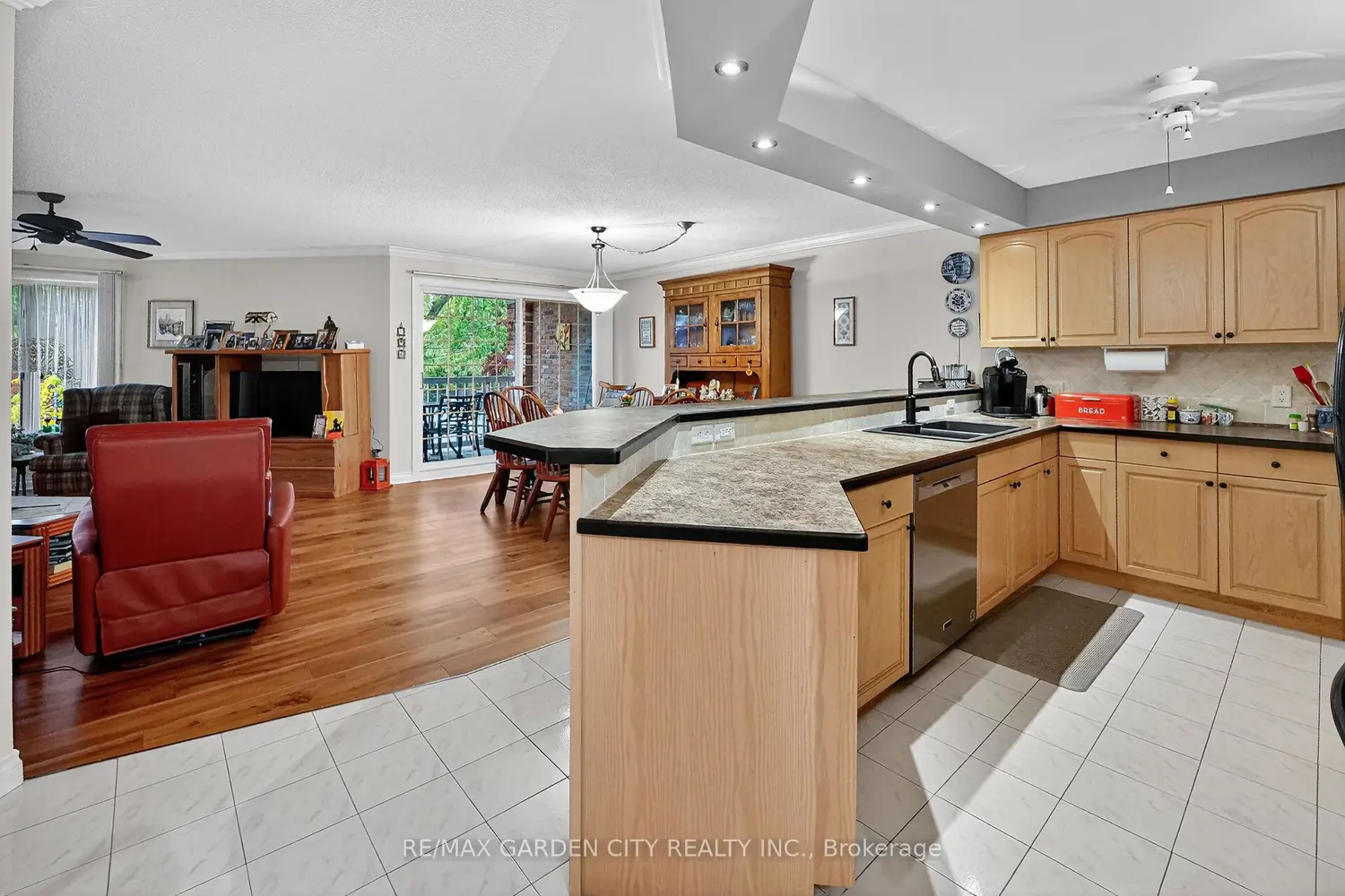 70 Main Street 201 photo 2