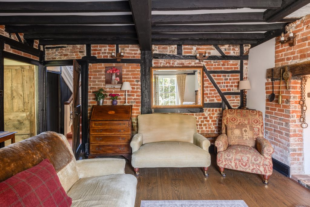 Additional image 11 of 4 bed detached house for saleCottrell Farmhouse, Hayling Island, Hampshire PO11