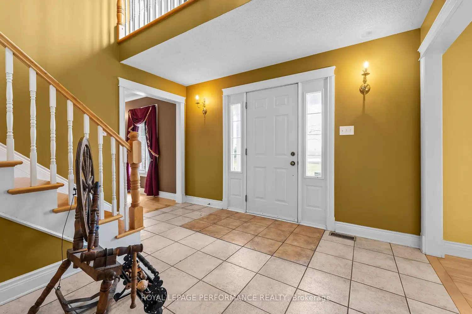 1007 St Pierre Road photo 3